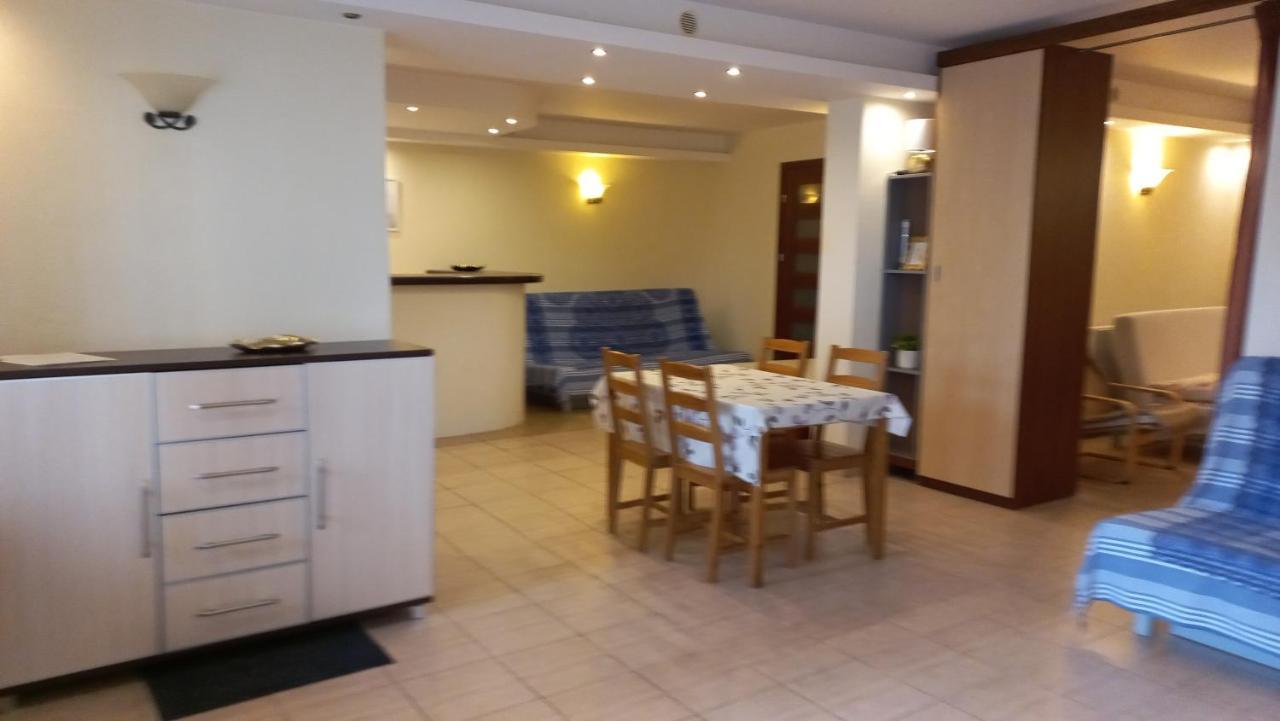 Apartamenty Warka Buitenkant foto